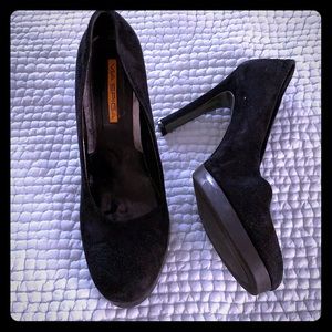 Via Spiga 9.5 black suede heels